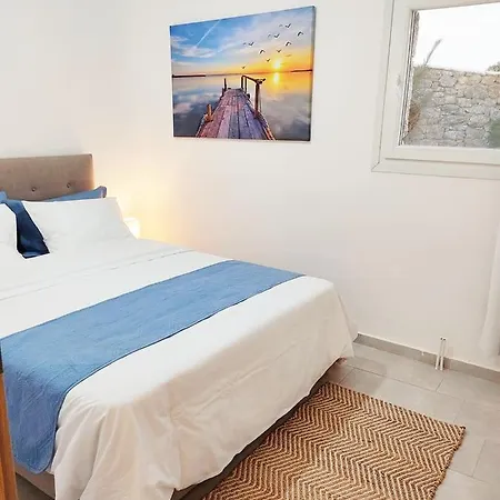Apartment Avalon Cosy Ginger, 1 Bedroom With Shared Swimming Pool
