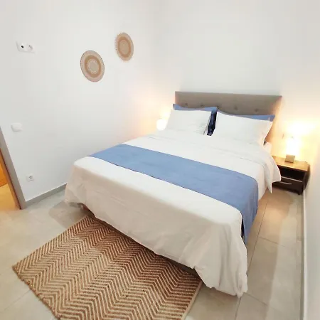 Apartment Avalon Cosy Ginger, 1 Bedroom With Shared Swimming Pool *
