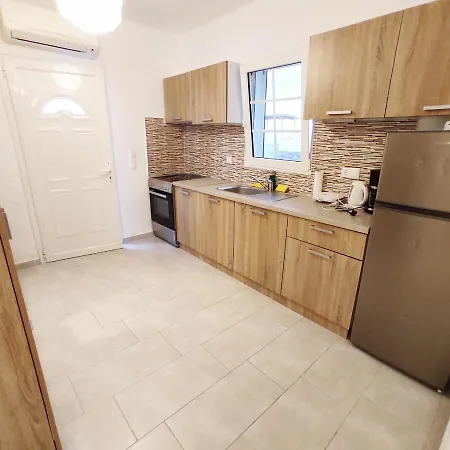 Apartment Avalon Cosy Ginger, 1 Bedroom With Shared Swimming Pool